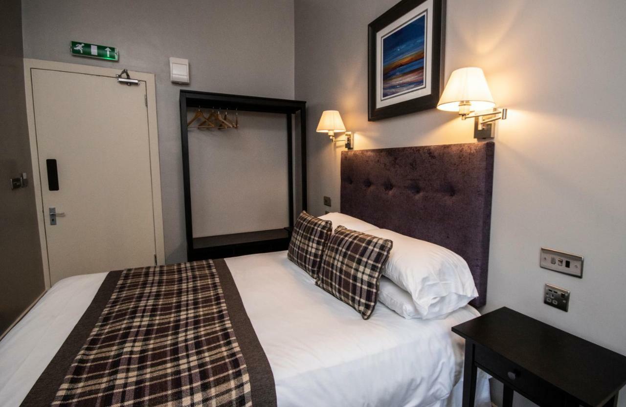 The Georgian Hotel Coatbridge Eksteriør billede