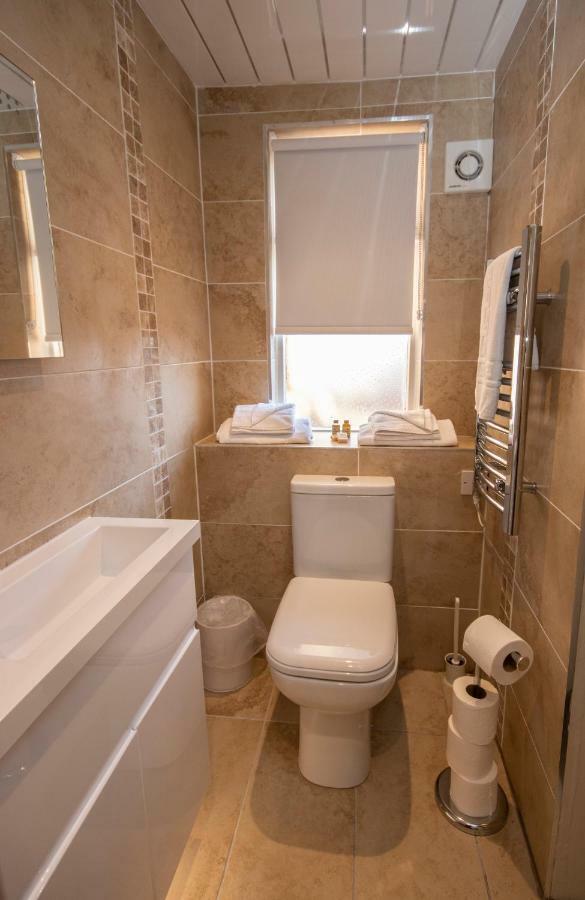 The Georgian Hotel Coatbridge Eksteriør billede
