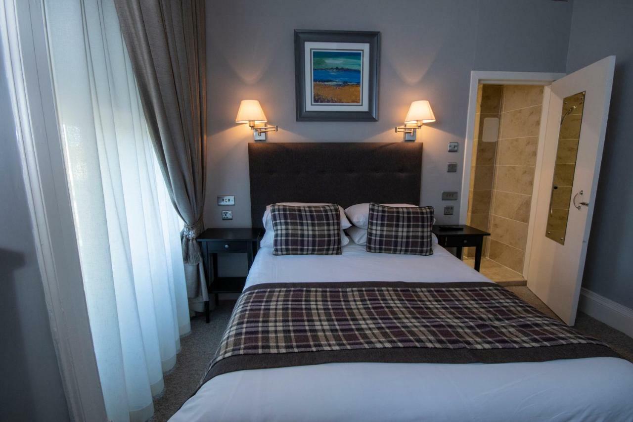 The Georgian Hotel Coatbridge Eksteriør billede
