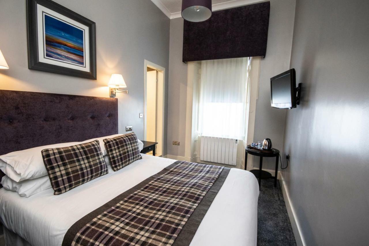 The Georgian Hotel Coatbridge Eksteriør billede
